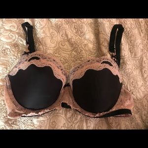 Victoria’s Secret bra
